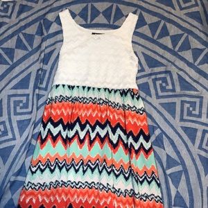 🌈Flowy Dress Sequin Hearts